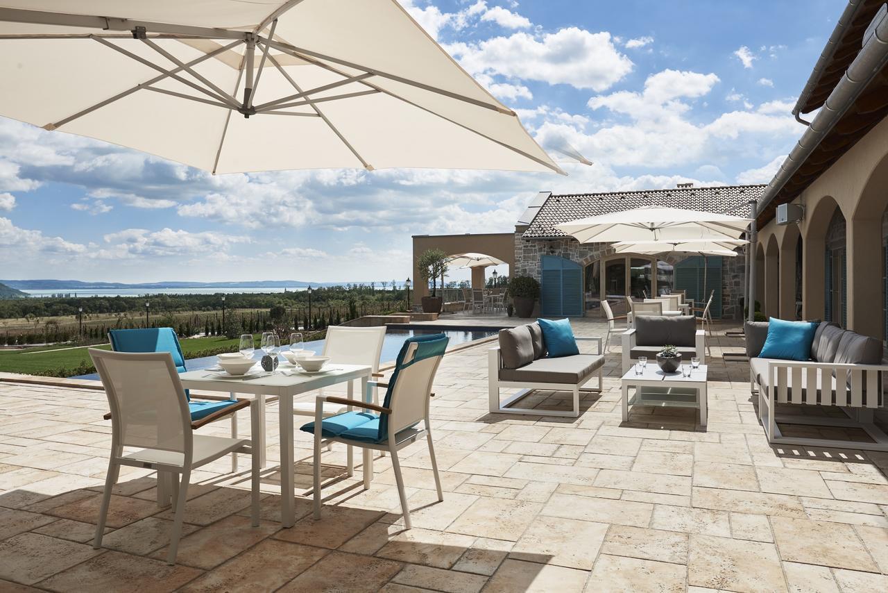 Villa Vitae Balatonfured Bagian luar foto